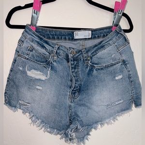 TILLYS RSQ VINTAGE HIGH RISE DISTRESSED VINTAGE DARK WASH SHORTS | Size US 7/28